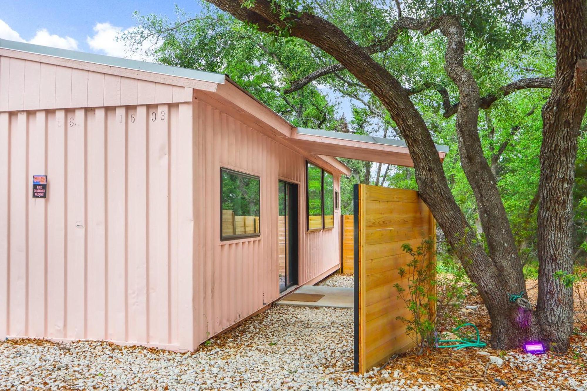 Vila The Driftwoods - Pink Container House Exteriér fotografie